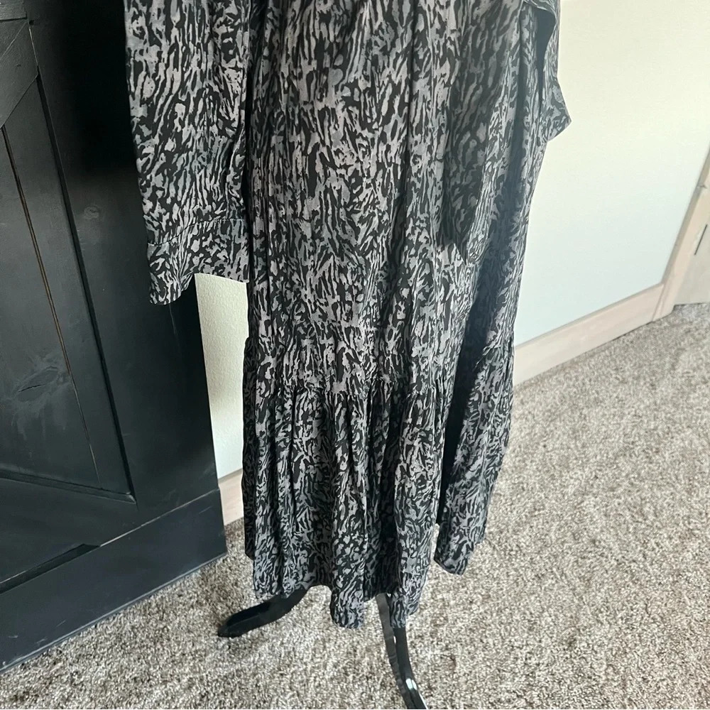NWOT Rails Beatrice Voile Midi Dress Charcoal Abstract Animal Print Casual XS - Picture 4 of 11